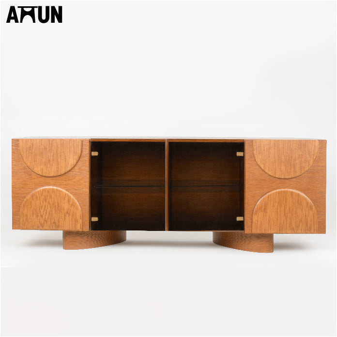 The Amun Signature Dining Set